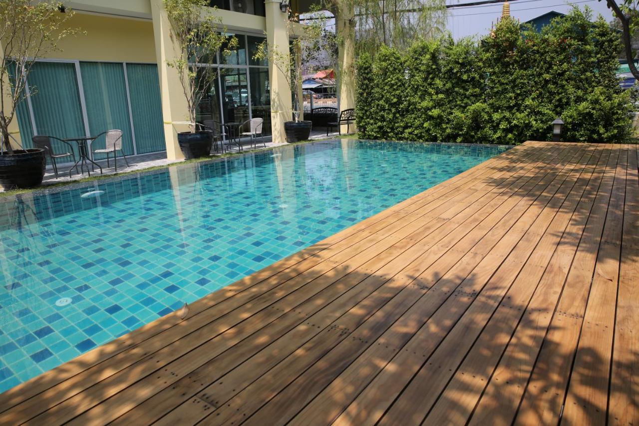 Latima Boutique Hostel Kanchanaburi Eksteriør billede